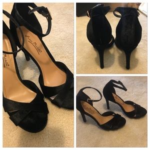 Black stiletto sandals